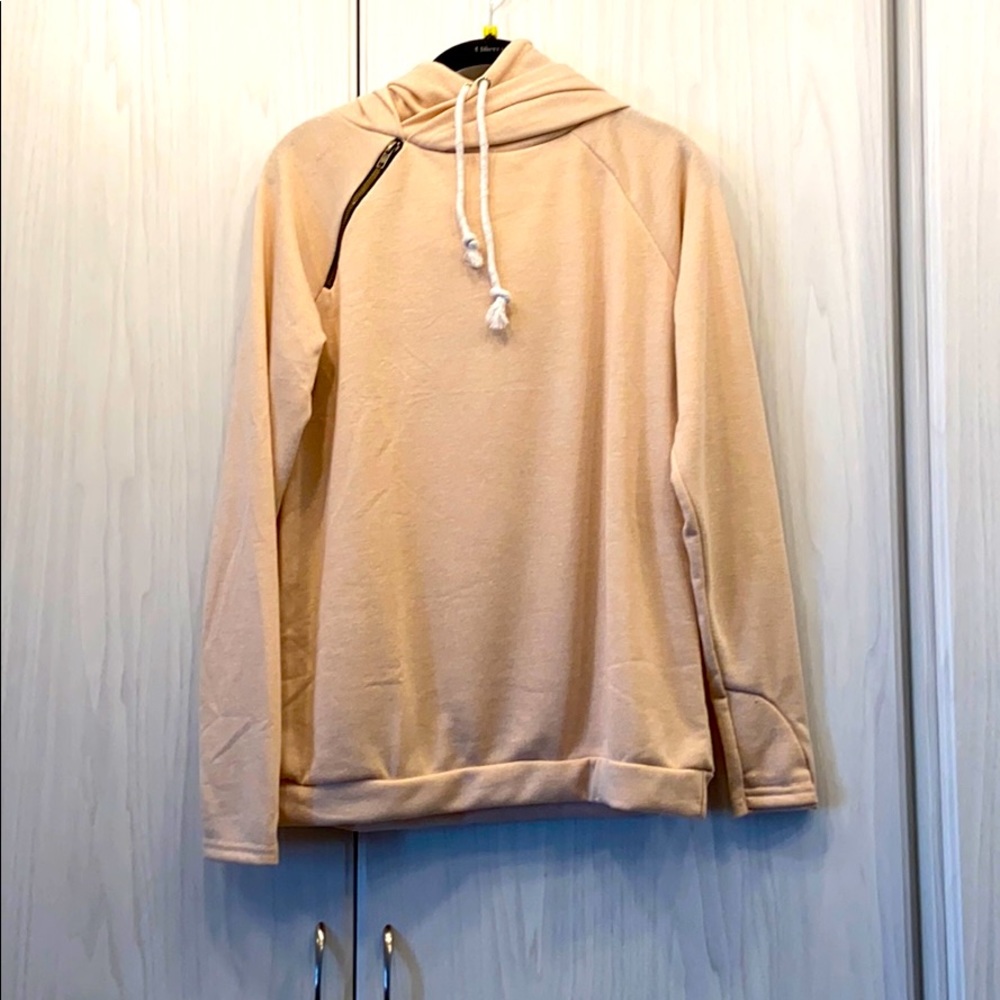 Asymmetrical zipper hoodie